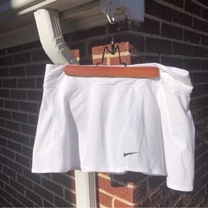 Nike exercise skirt